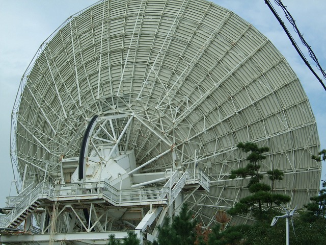 34mパラボラアンテナ