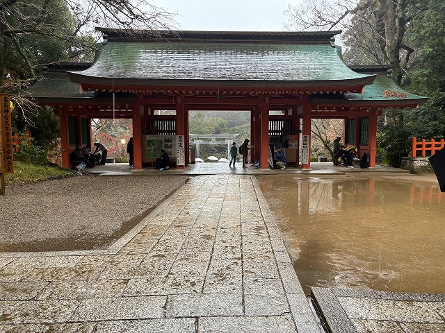 香取神宮の総門と鳥居