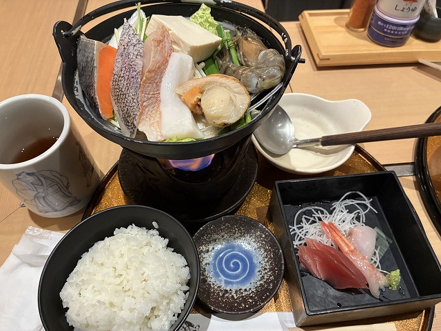 ちゃんこ酒場江戸沢 両国総本店別館