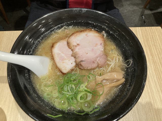 ������[�ǂ��� �\�����A�X�e�[�W�X 