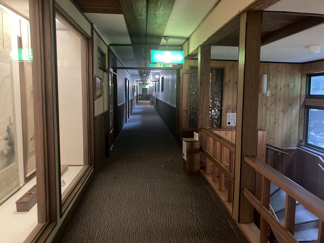 ���_� �������̏h ���i����