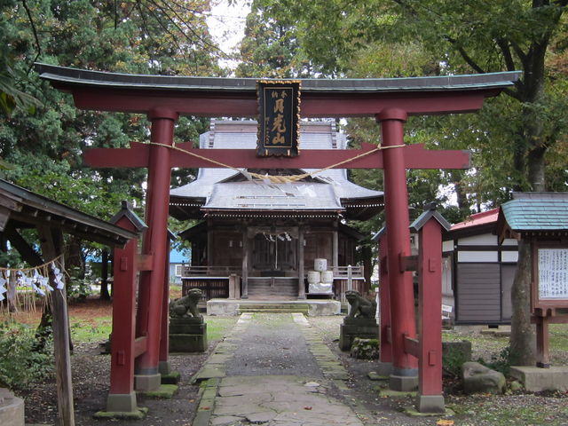 月山神社