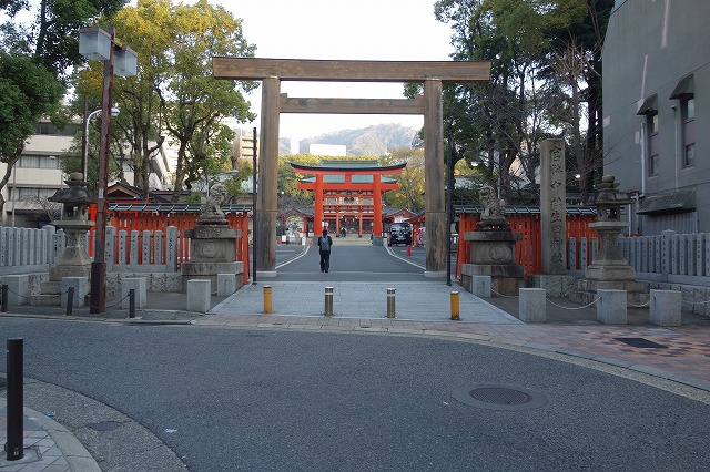生田神社　二の鳥居