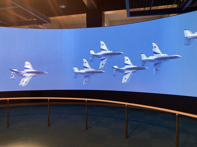 カワサキワールド