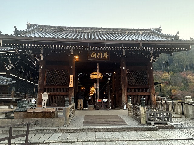 清水寺の轟門