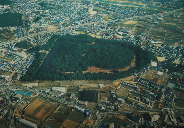 ���_�V�c�ˌÕ�