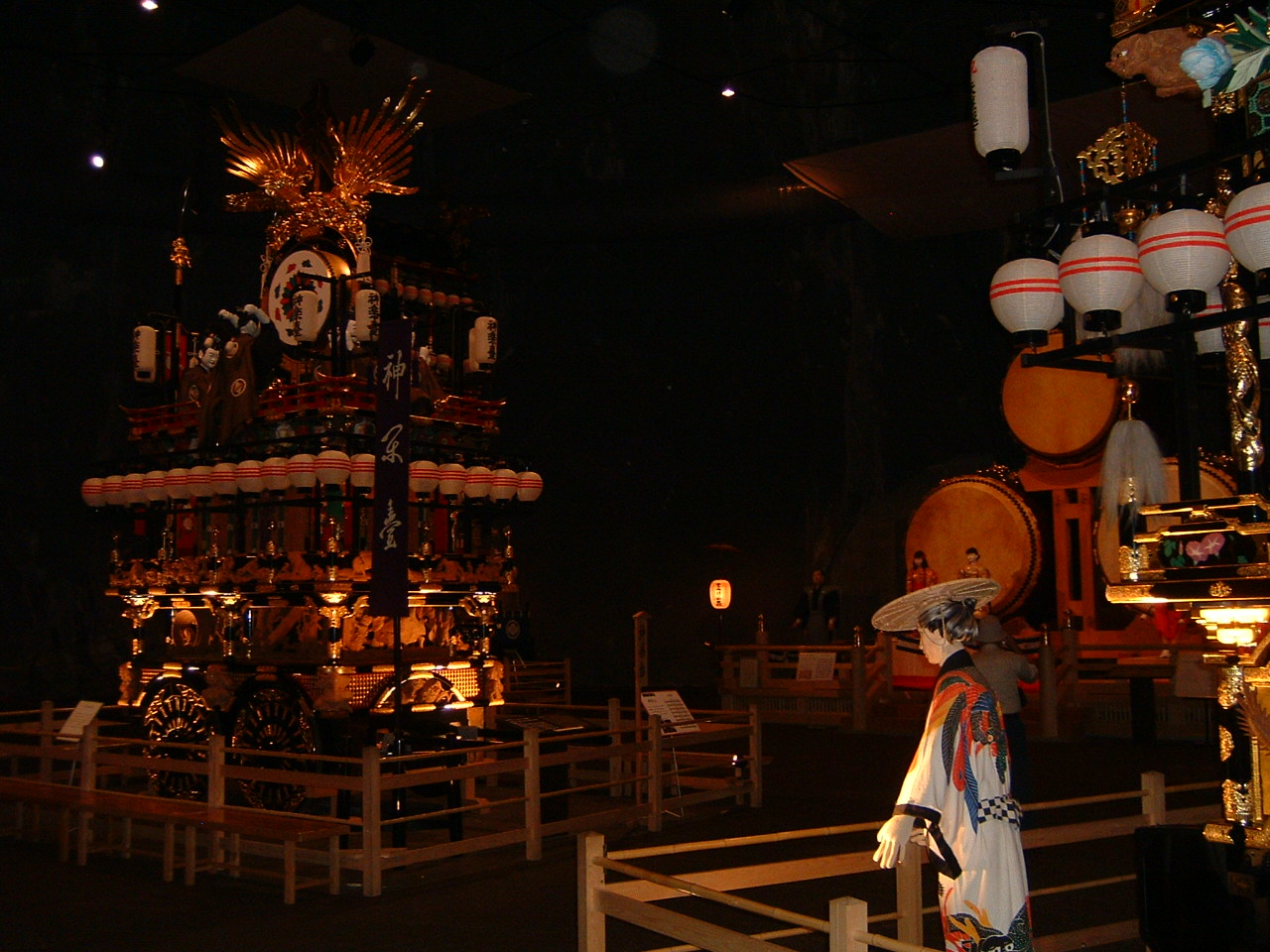 ���R�Չ�����