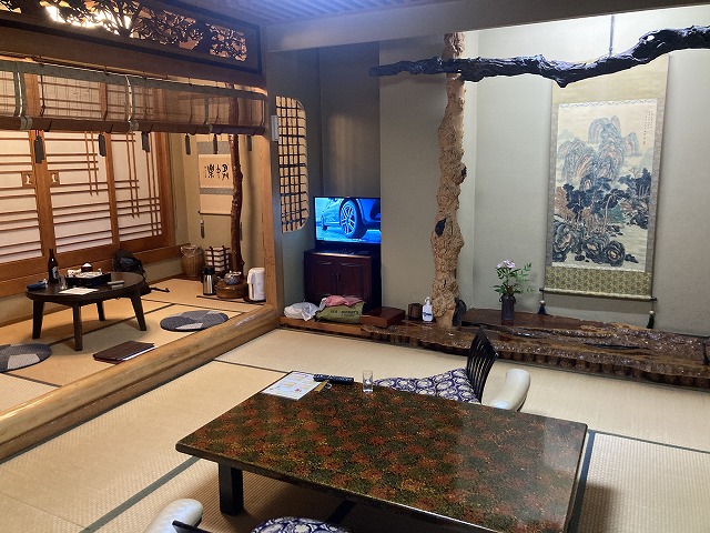 千曲乃湯しげの家