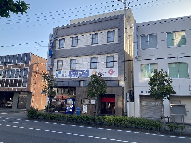 �z�e����