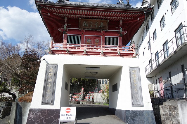 �r�W�l�X�z�e���������